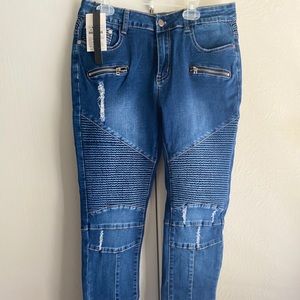 Dark Wash Skinny Jeans